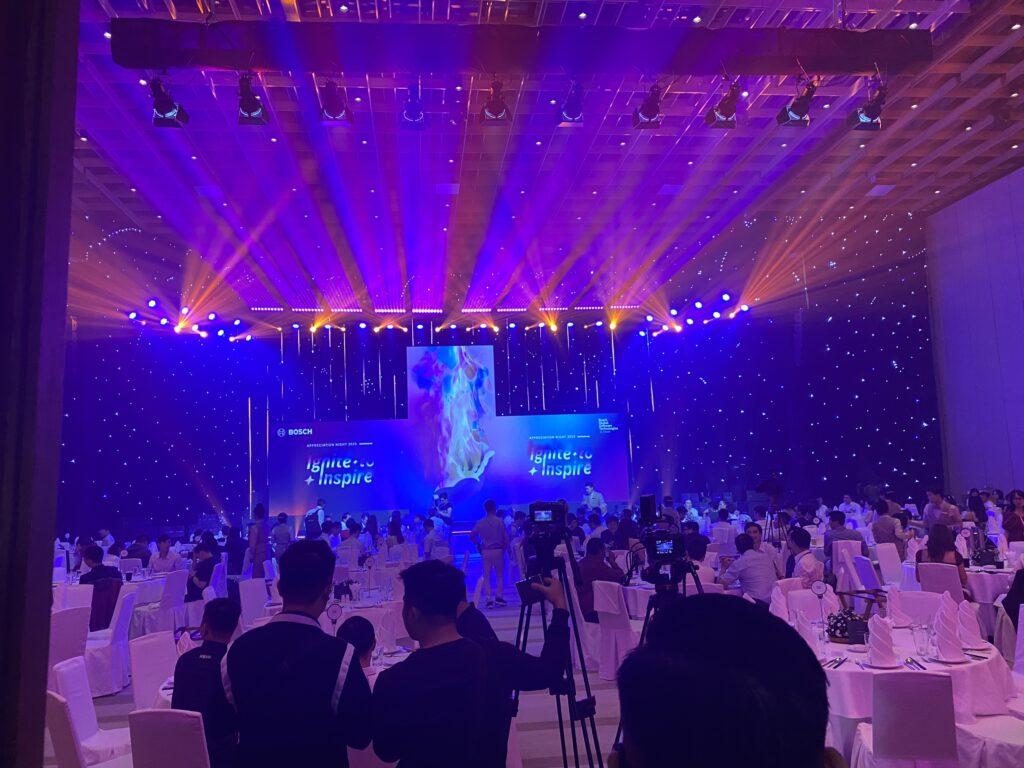 Âm thanh ánh sáng sự kiện Bình Dương