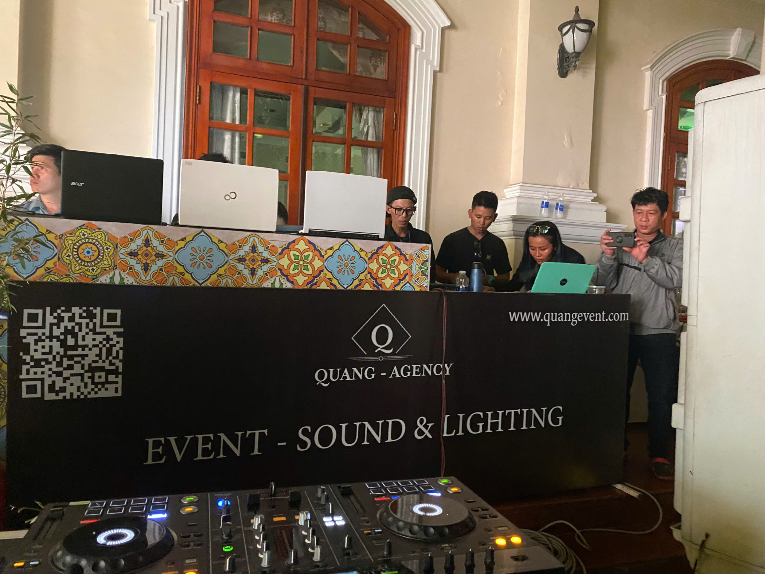 Công ty tổ chức sự kiện tại tphcm quang agency show