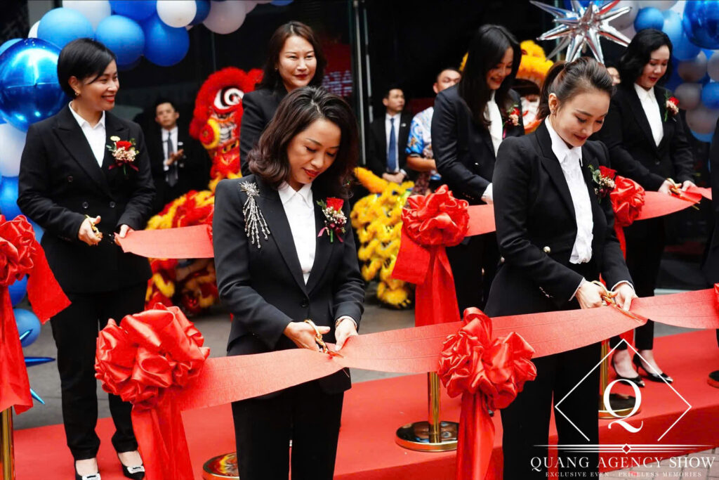 Tổ chức lễ khai trương chuyên nghiệp