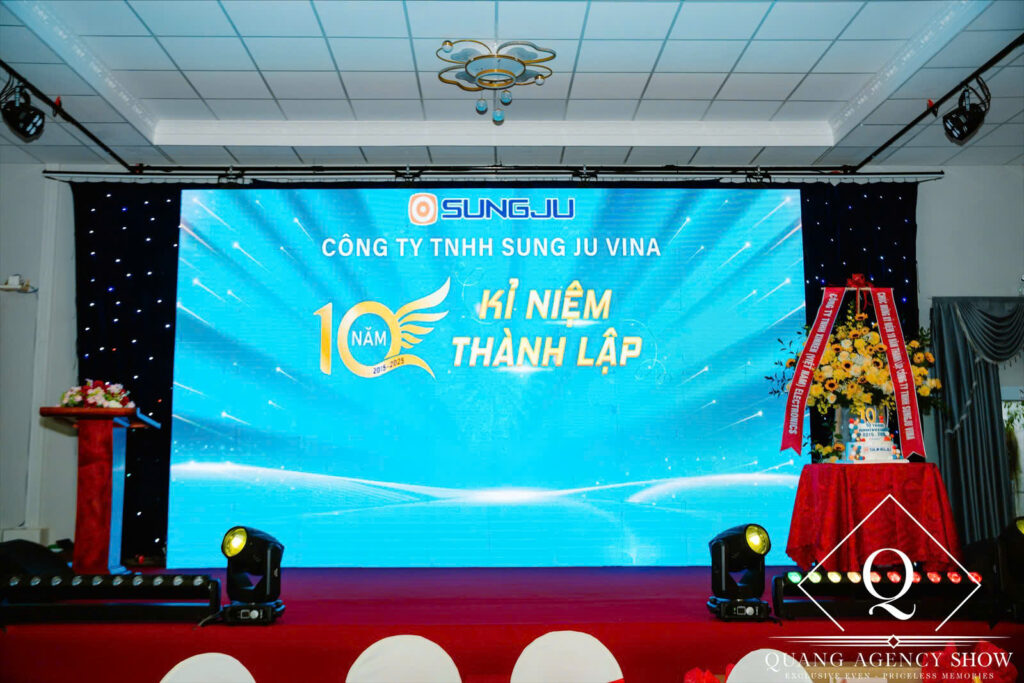 sân khấu lễ kỷ niệm thành lập công ty Sung ju vina Việt Nam do Quang agency Show thực hiện