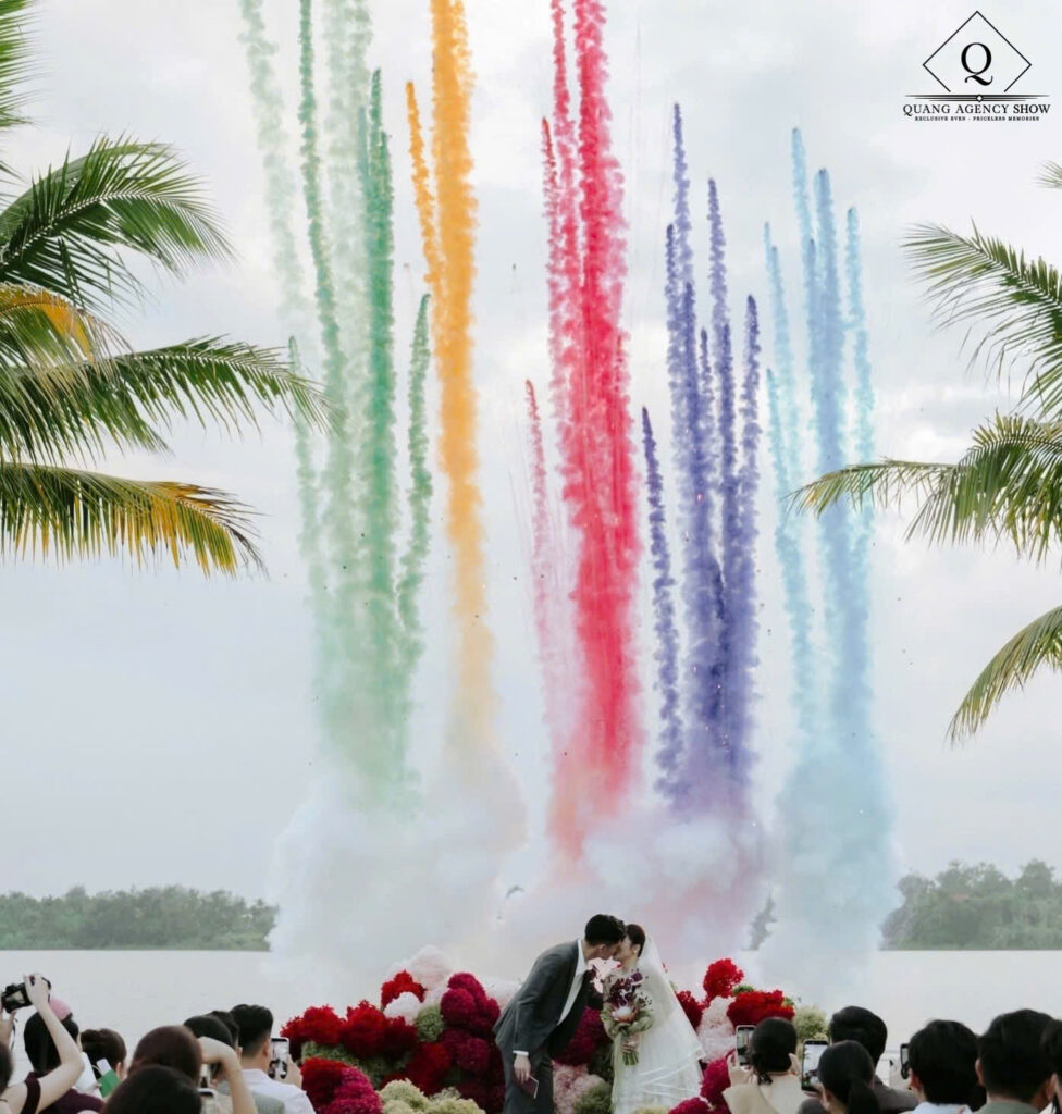Dịch vụ bắn khói màu đám cưới