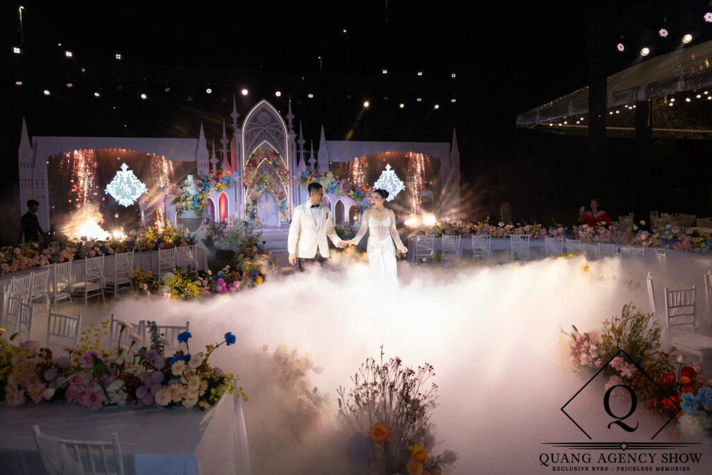 Cung cấp khói lạnh sự kiện