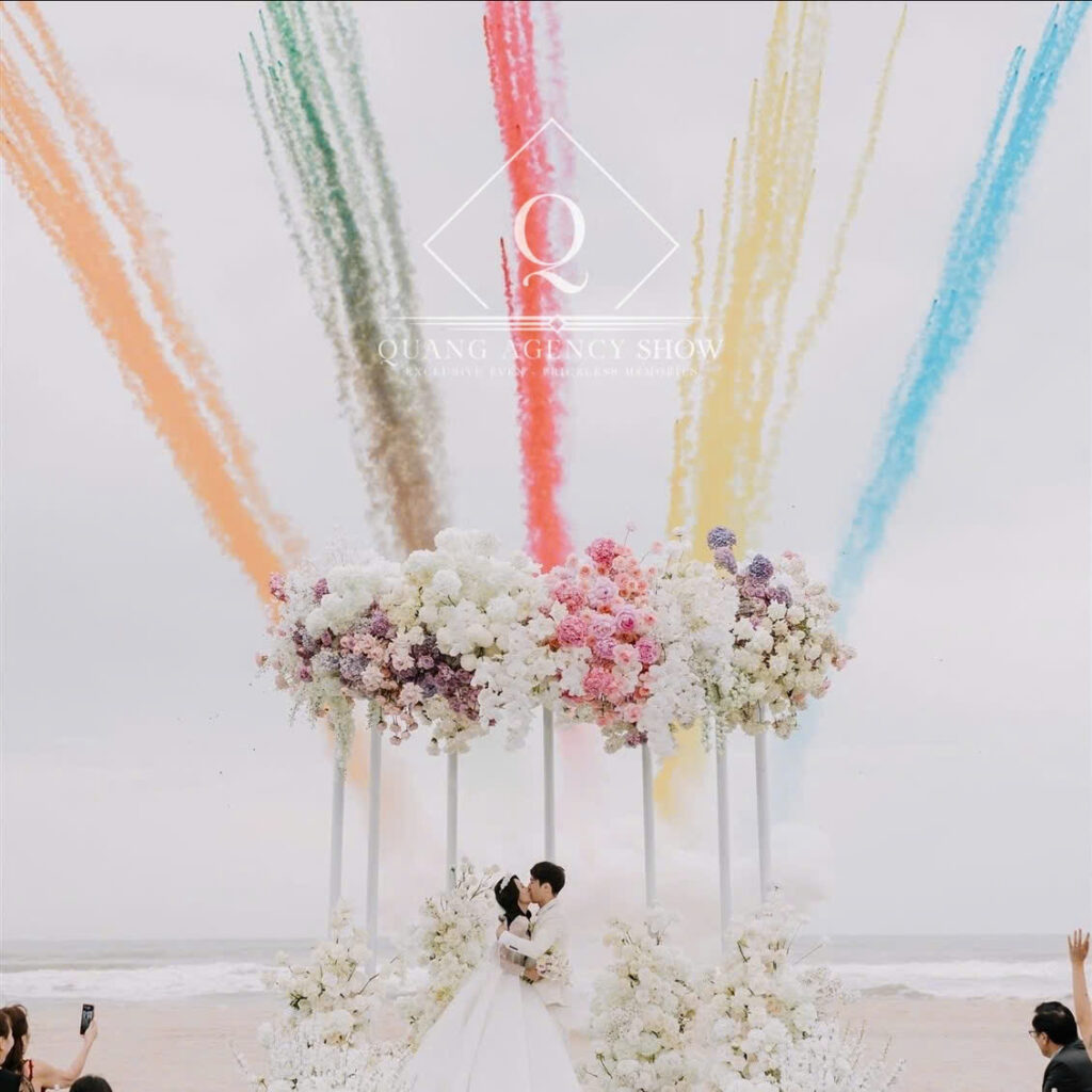 Bắn khói màu đám cưới